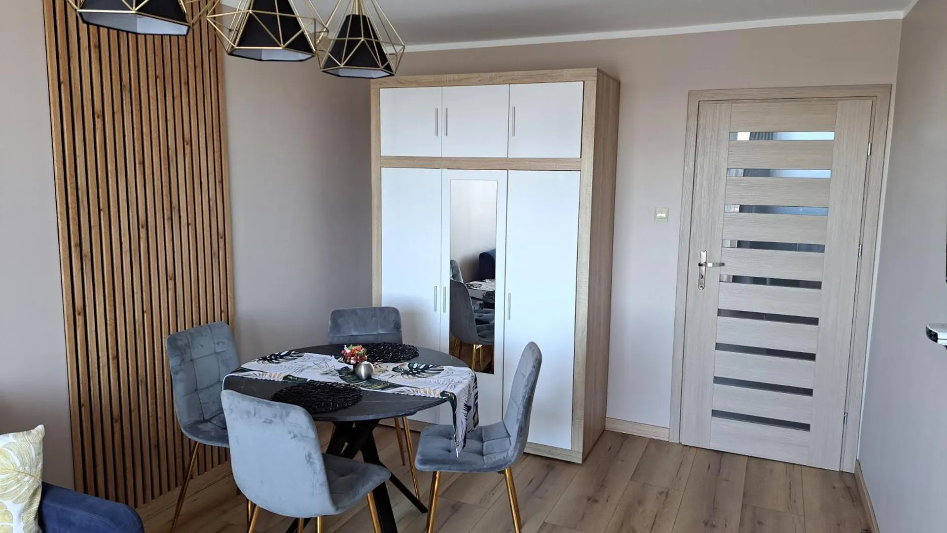 Mieszkanie Na Wakacje Nad Morzem Gdansk Apartment